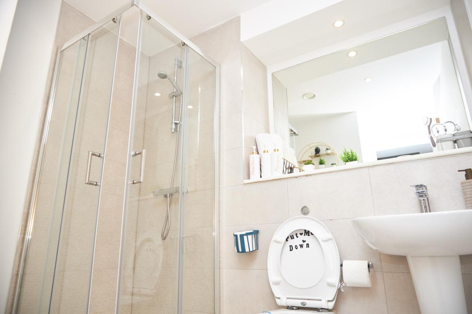Obi'S House&Suites - Luxury 2Bed Duplex Apartment With Balcony Mánchester Exterior foto